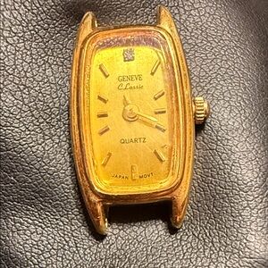 Geneve Classic Gold Quartz Watch